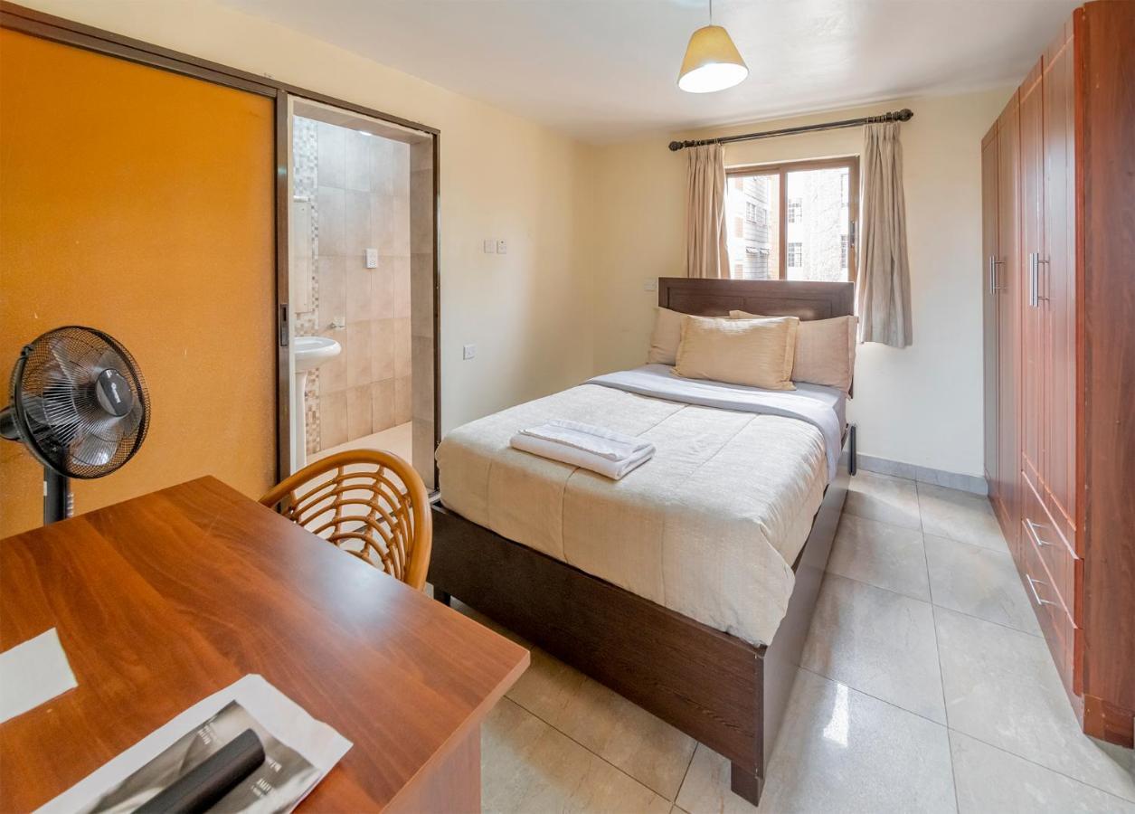 Joy Palace Hotel Найроби Екстериор снимка