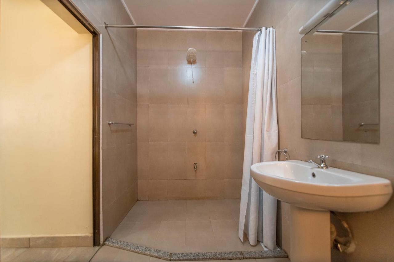 Joy Palace Hotel Найроби Екстериор снимка